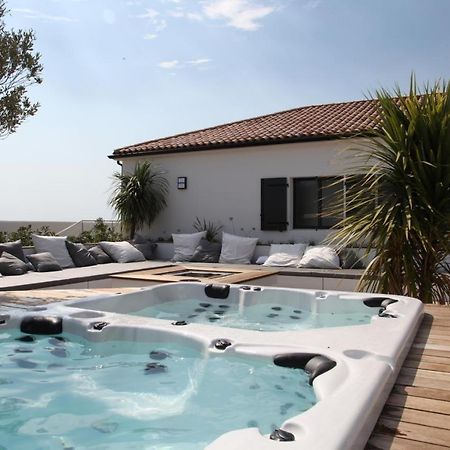 Villa La Sardane B&B Le Plomb Zewnętrze zdjęcie